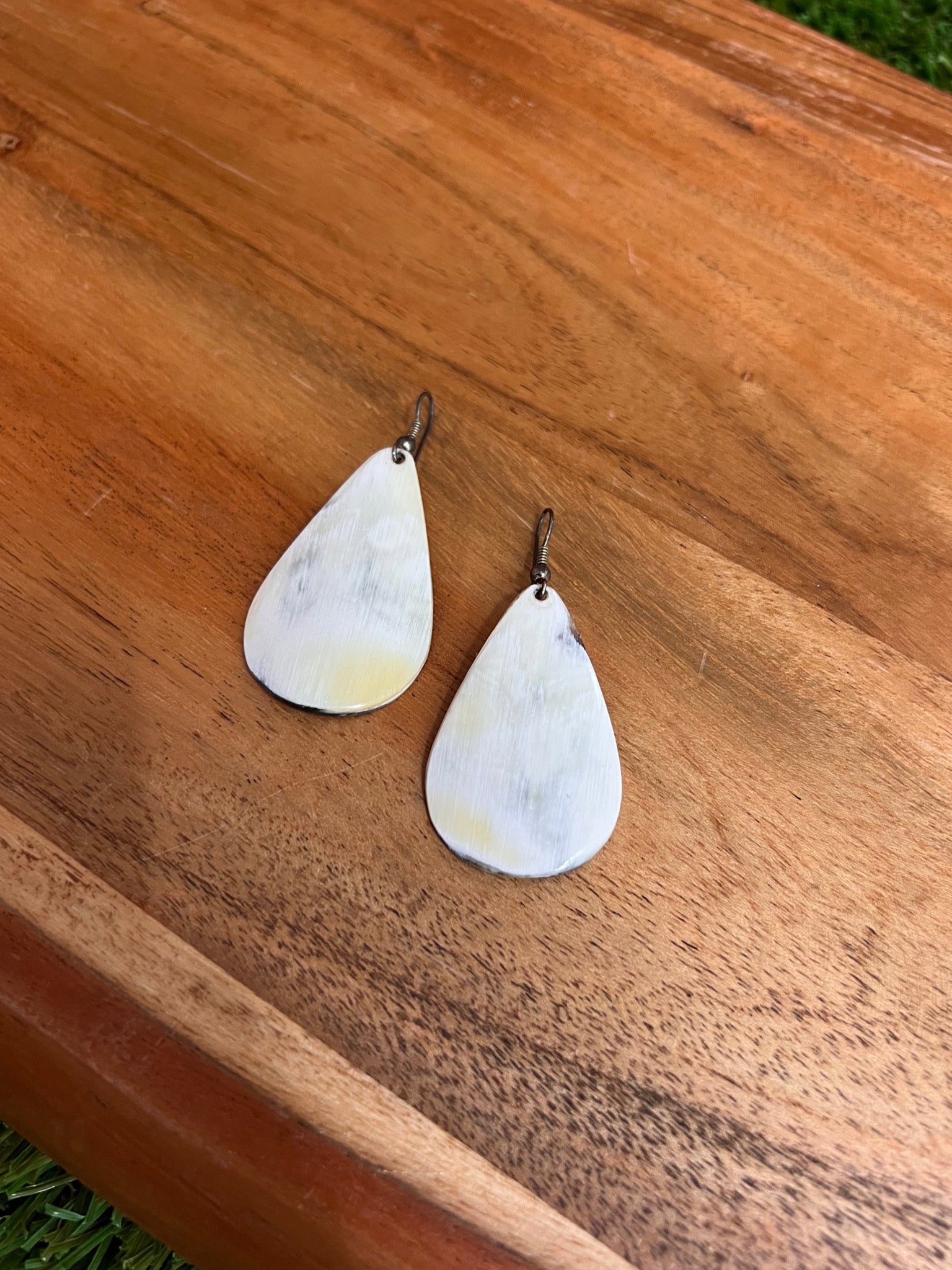Getaway Earrings: Drop